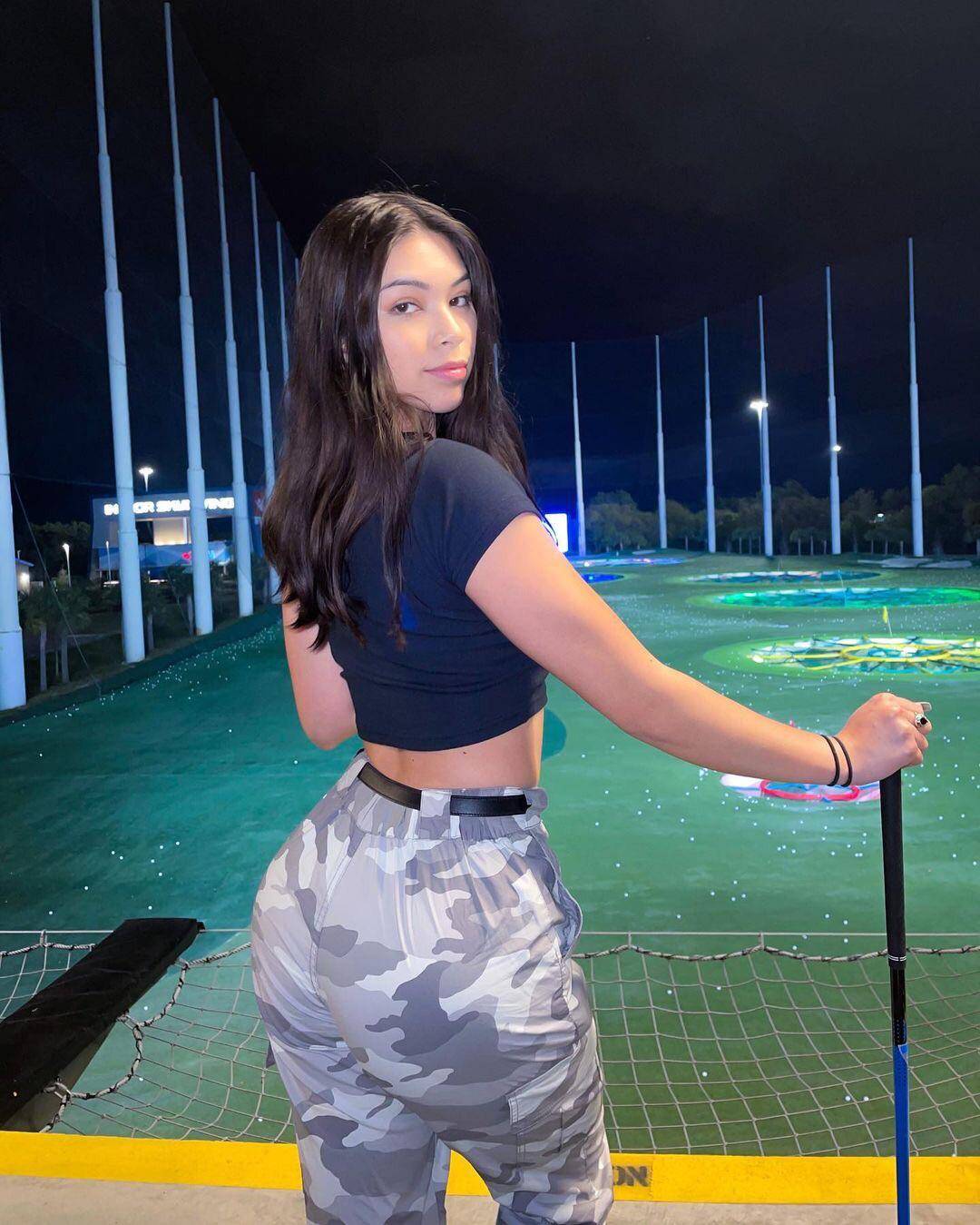 Aishah Sofey Shows Off Her Seductive Body In A Tight Blue Outfit Aishah Sofey Shows Off Her Seductive Body In A Tight Blue Outfit
