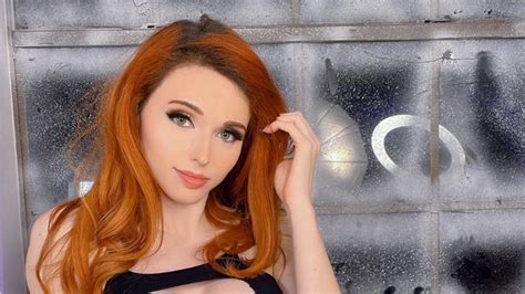 Amouranth A Streamer Que Perde Uma Fortuna Por Aderir Ao Hot Tub Amouranth A Streamer Que Perde Uma Fortuna Por Aderir Ao Hot Tub