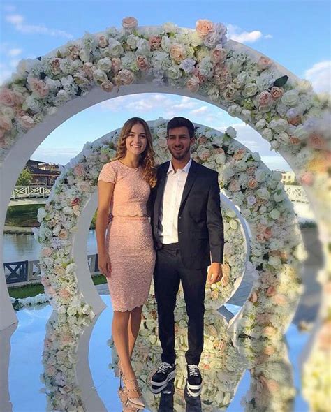 Anna Kalinskaya Married