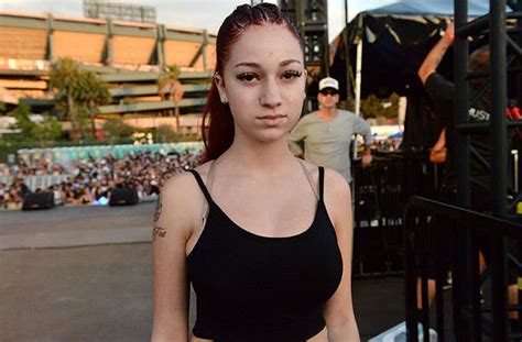 Bhad Bhabie Spreads Christmas Cheer By Paying Off Her Mom S Mortgage Bhad Bhabie Spreads Christmas Cheer By Paying Off Her Mom S Mortgage