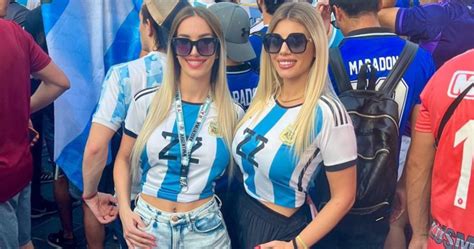 Boobs Flashing