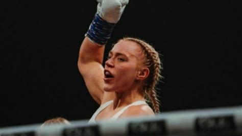 Boxer Elle Brooke Defends Her Onlyfans Page To Piers Morgan Boxer Elle Brooke Defends Her Onlyfans Page To Piers Morgan