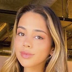 Carolina Samani Leak