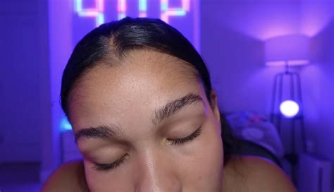 Curvy Luna Star Gives Head To Dirty Masseur