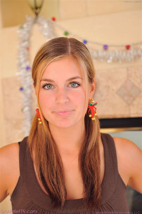 Danielle Ftv Hintergrundbilder Danielle Ftv Frau Modell Barfu Danielle Ftv Hintergrundbilder Danielle Ftv Frau Modell Barfu