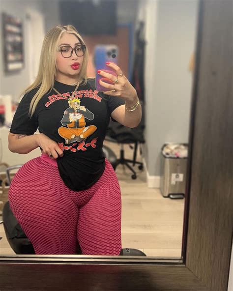 Deisy Curvy Doll Bio Wiki Facts Age Height Weight Measurement Deisy Curvy Doll Bio Wiki Facts Age Height Weight Measurement