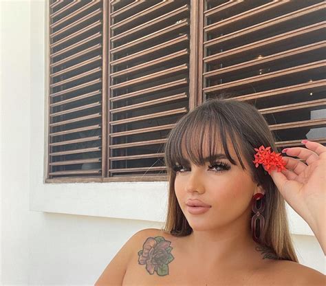 Ely La Bella Onlyfans