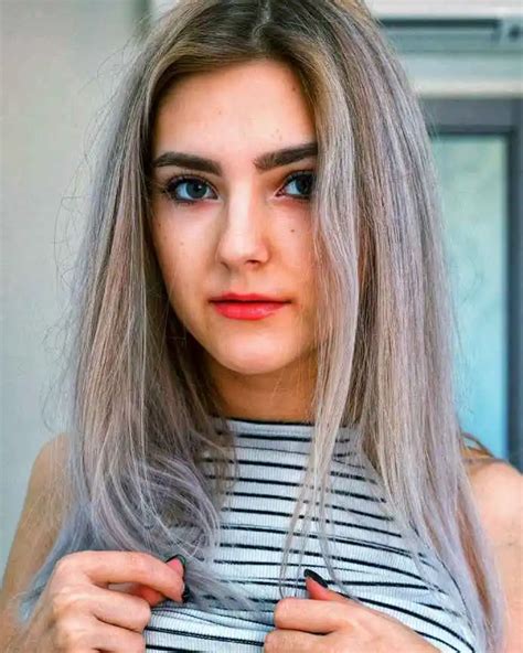 Eva Elfie Wiki Biography Age Height Boyfriend Photos More Eva Elfie Wiki Biography Age Height Boyfriend Photos More