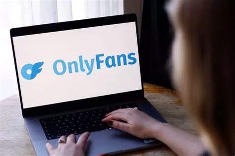 Experts Reveal If Having A Racy Onlyfans Side Hustle Cost You Your Job Experts Reveal If Having A Racy Onlyfans Side Hustle Cost You Your Job