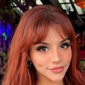 Hannah Jo Age Family Bio Famous Birthdays Hannah Jo Age Family Bio Famous Birthdays