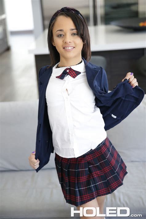 Hd Amateur Allure Com Holly Hendrix Hd Amateur Allure Com Holly Hendrix