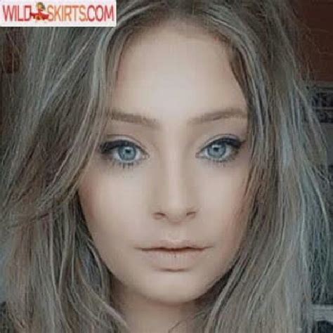 Holliejaneexo Nude Leaked Photos And Videos Wildskirts