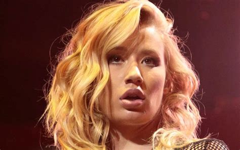 Iggy Azalea Slammed For Artistic Onlyfans Page We Want To See Iggy Azalea Slammed For Artistic Onlyfans Page We Want To See