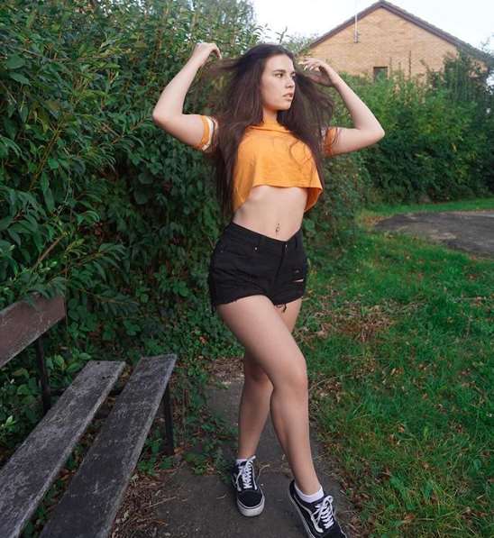 Lauren Alexis Of