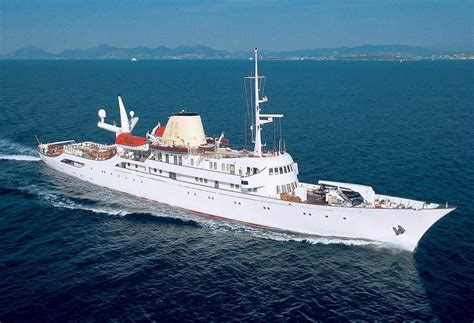 Luxury Mega Yacht Christina O Is A Magnificent Icon Luxury Mega Yacht Christina O Is A Magnificent Icon