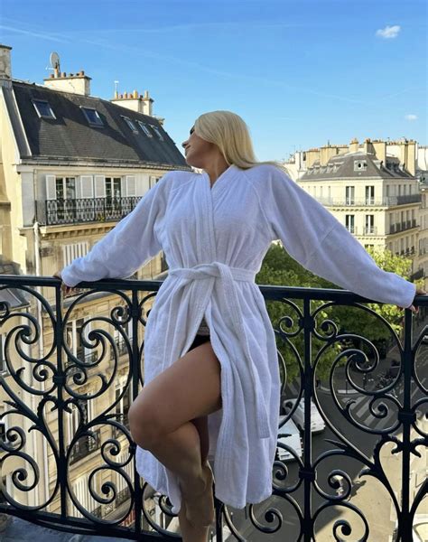 Madelene Wright Stuns Fans With Parisian Balcony Snaps Madelene Wright Stuns Fans With Parisian Balcony Snaps