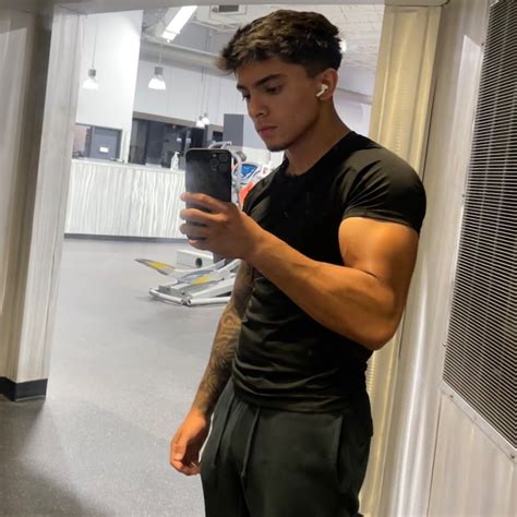 Malik Ross Onlyfans