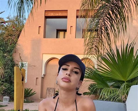 Mikaela Barbosa Nude