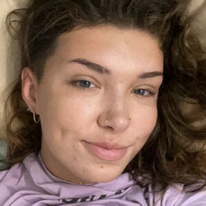 Miyaacacia Onlyfans