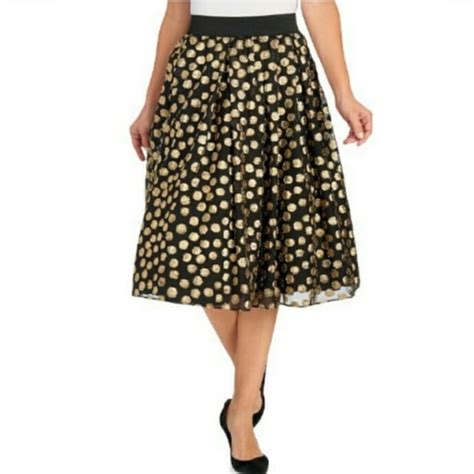 Nicole Skirts Onlyfans