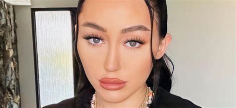 Noah Cyrus Exposing Her Tits In See Through Thefappening Link