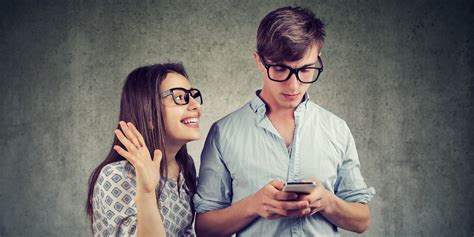 People Exposed To Phubbing By Their Romantic Partner Are Less Satisfied People Exposed To Phubbing By Their Romantic Partner Are Less Satisfied