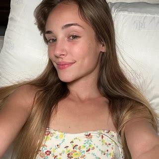 Petitekenna Onlyfans