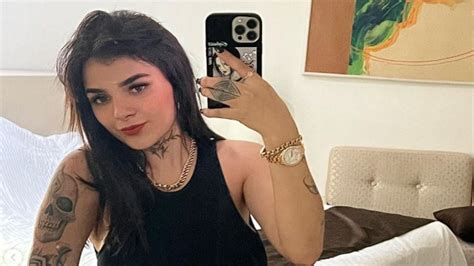 Revela Influencer Karely Ruiz La Fortuna Que Gana Con Onlyfans Revela Influencer Karely Ruiz La Fortuna Que Gana Con Onlyfans
