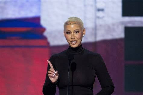Rnc Speaker Amber Rose S Forehead Tattoos What Do They Mean Cw39