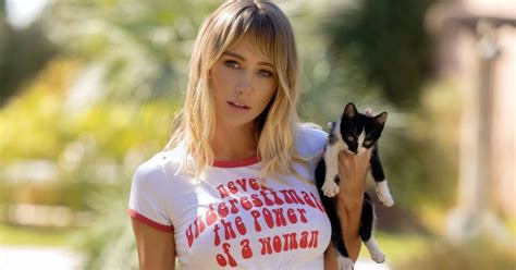 Sara Jean Underwood Nude Onlyfans