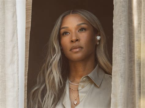 Savannah James The Queen Savannah James The Queen