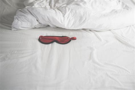 She Gets Freakier In The Bed