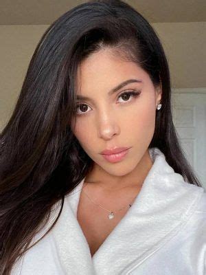 Skyler Lo Height Weight Size Body Measurements Biography Wiki Age Skyler Lo Height Weight Size Body Measurements Biography Wiki Age