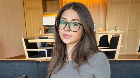Sophie Model Sophie Rain Onlyfans Https Onlyfans Com Sophieraiin