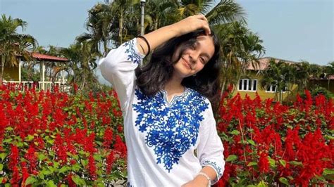 Subhashree Sahu Odisha S 17 Year Old Instagram Model Mms Video Goes Subhashree Sahu Odisha S 17 Year Old Instagram Model Mms Video Goes