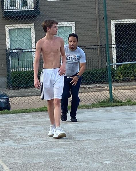 Thestarscomeouttoplay Preston Oliver Shirtless Barefoot Thestarscomeouttoplay Preston Oliver Shirtless Barefoot