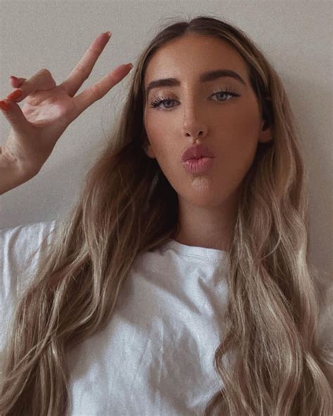 Top Asmr On Onlyfans Best Only Fans Model Frontiir Top Asmr On Onlyfans Best Only Fans Model Frontiir