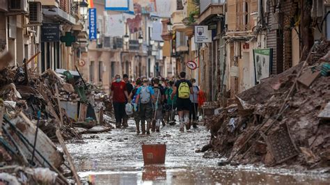 Una Semana De La Dana Voluntariado Y Cancelaciones En La Vall D Una Semana De La Dana Voluntariado Y Cancelaciones En La Vall D