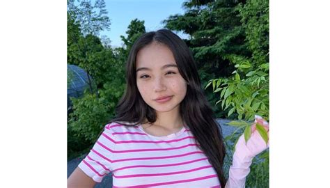 Yumi Eto The Rising Star Of Japanese Entertainment